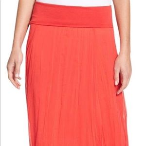 Max & Mia Crinkle Maxi Skirt